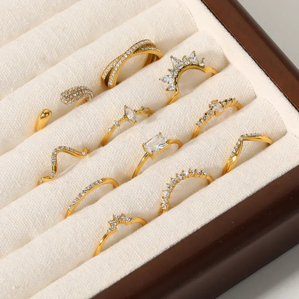 Inlaid Zircon 18K Gold-plated Stainless Steel Diamond Ring - Viexta