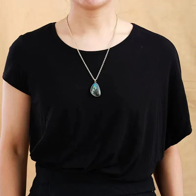 Natural Stone Pendant Necklace - Viexta