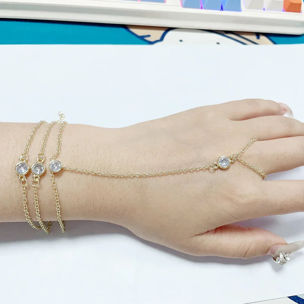Zircon Layered Finger Chain - Viexta