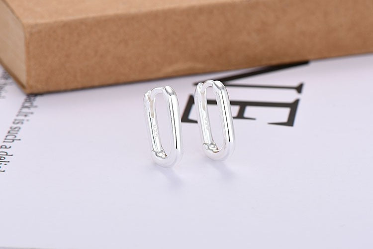 Entry Lux U-shaped Earring