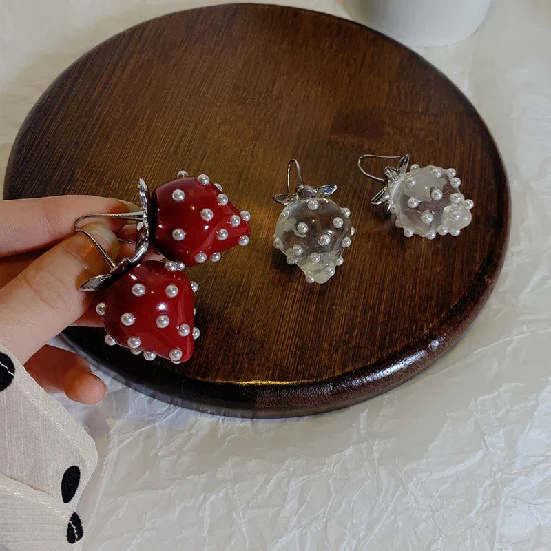 Small Tea Red Strawberry Pearl Resin Earrings - Viexta