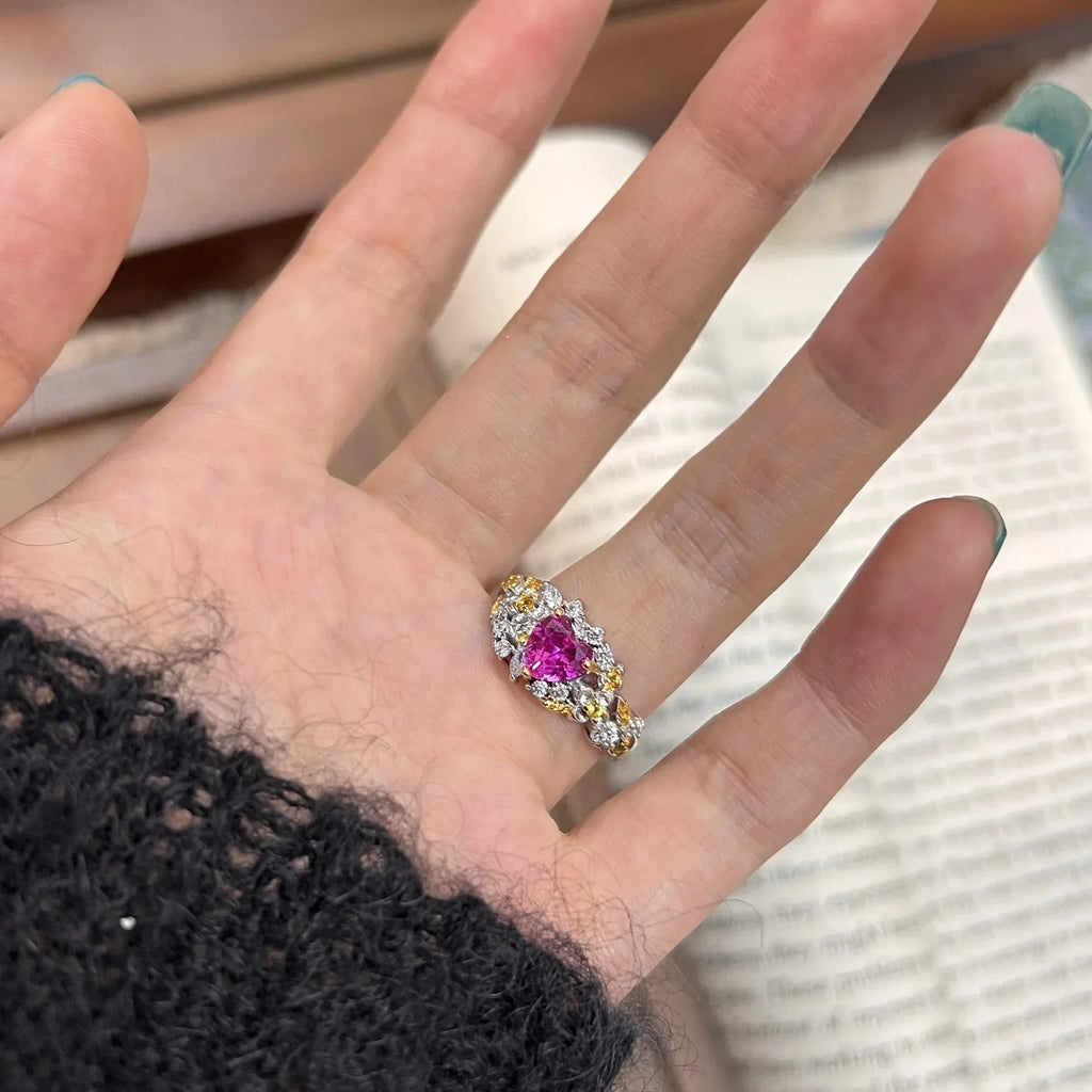 Luxury Retro Flowers Peach Ring - Viexta