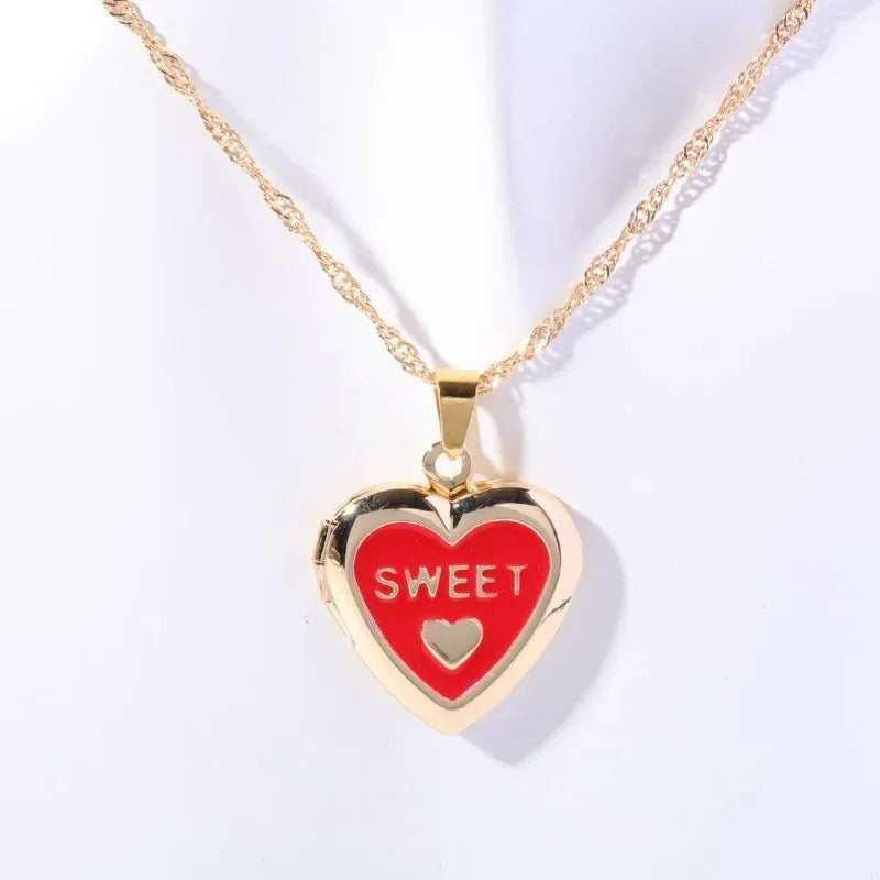 Shell Titanium Steel Album Necklace - Viexta