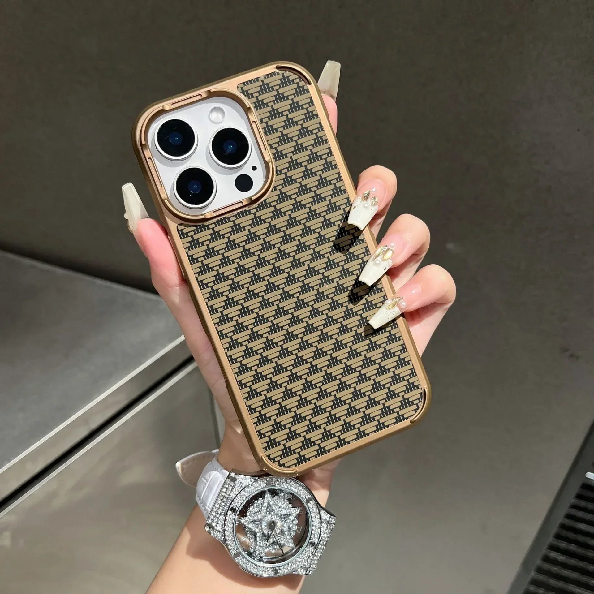 Carbon Fiber Magnetic Suction iPhone Case - Viexta