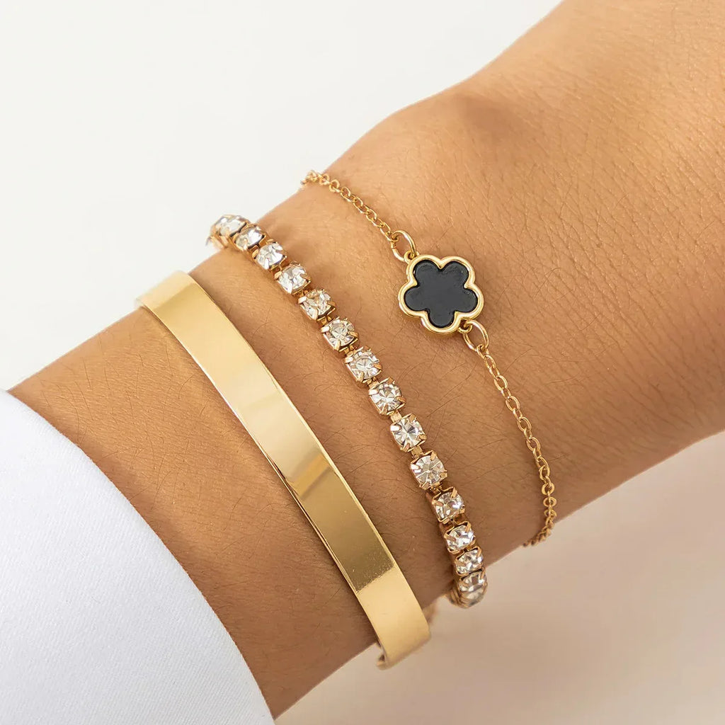 Rhinestone Chain Parthenocissus Grass Bracelet - Viexta
