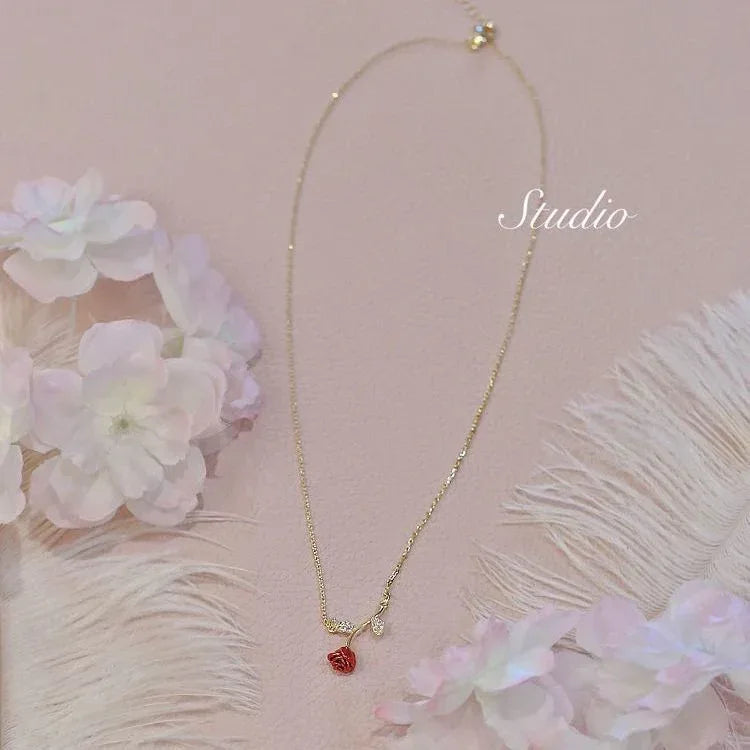 French Rose Wine Red Zircon Necklace - Viexta