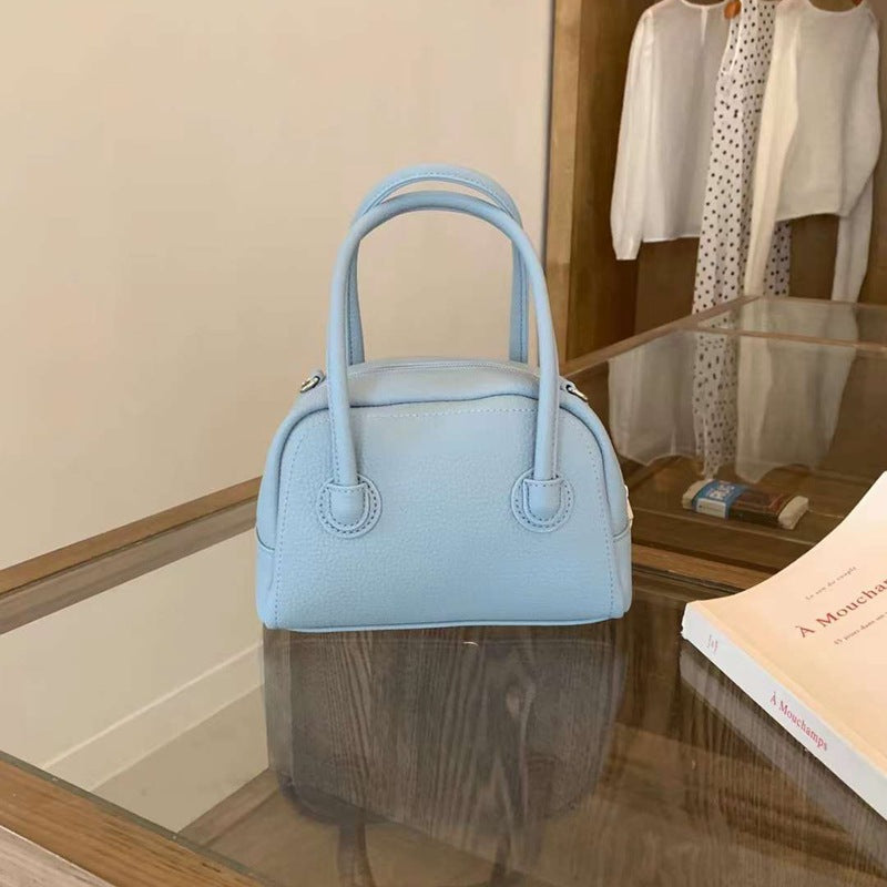 VogueVessel Messenger Bag