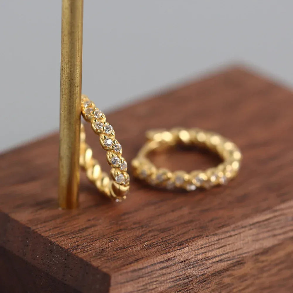 Diamond-embedded Gold-plated Versatile Earrings - Viexta