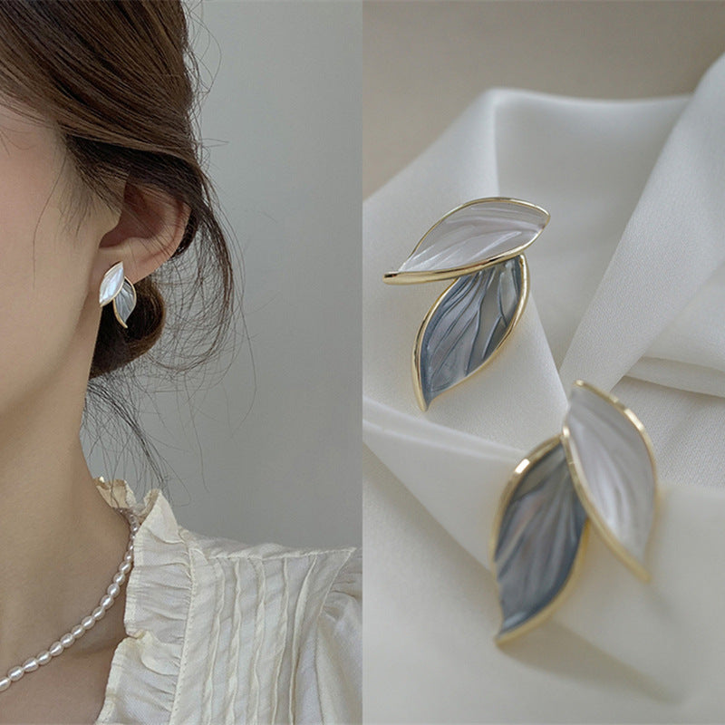 Leaf-shaped Earring