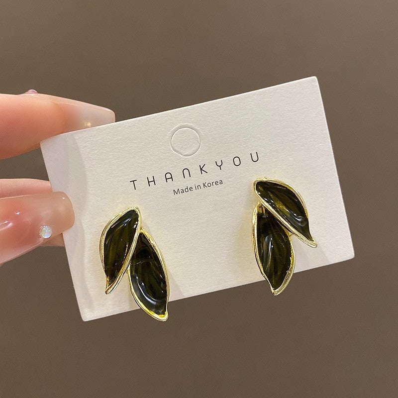 Leaf-shaped Earring