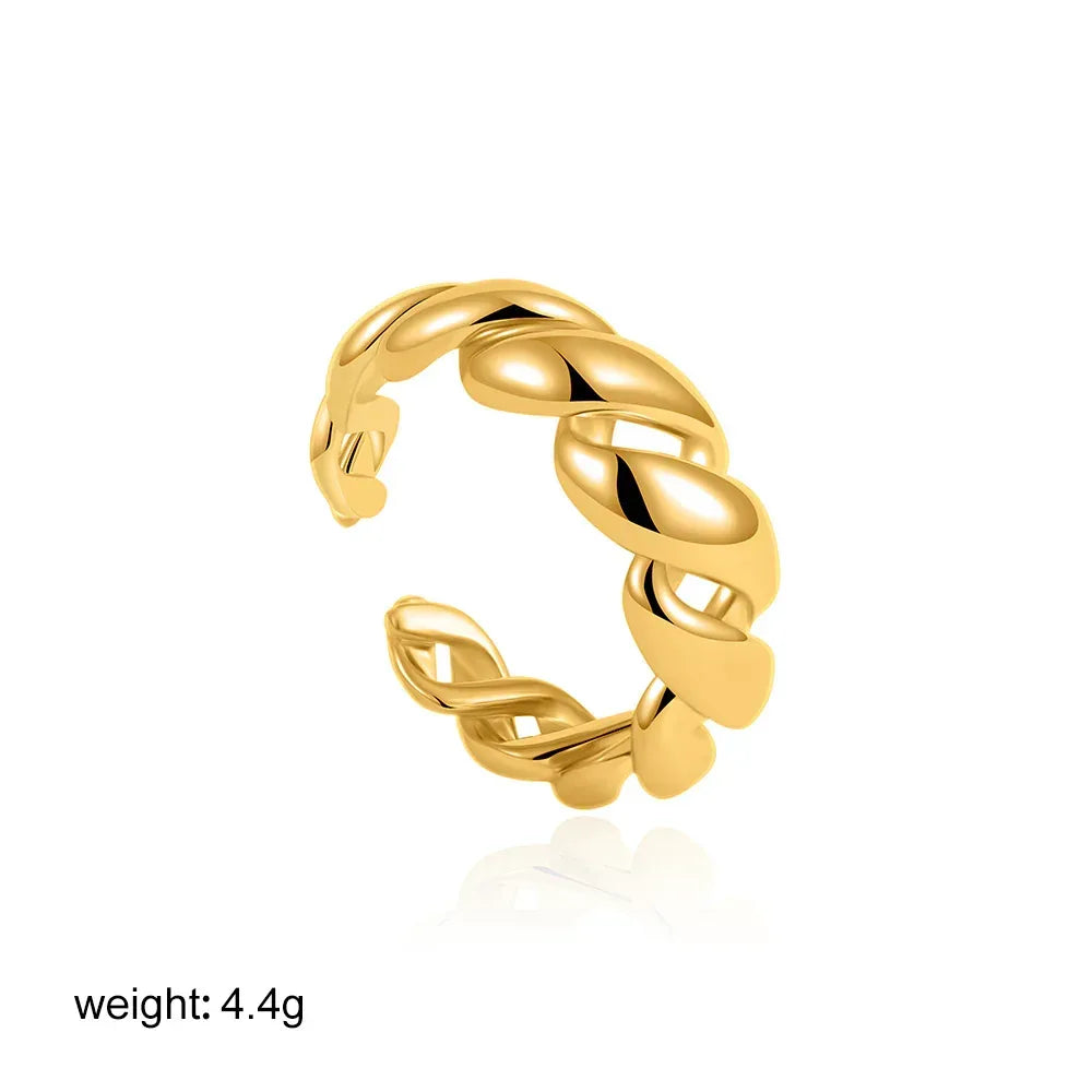 18K Gold Retro Croissant Ring - Viexta