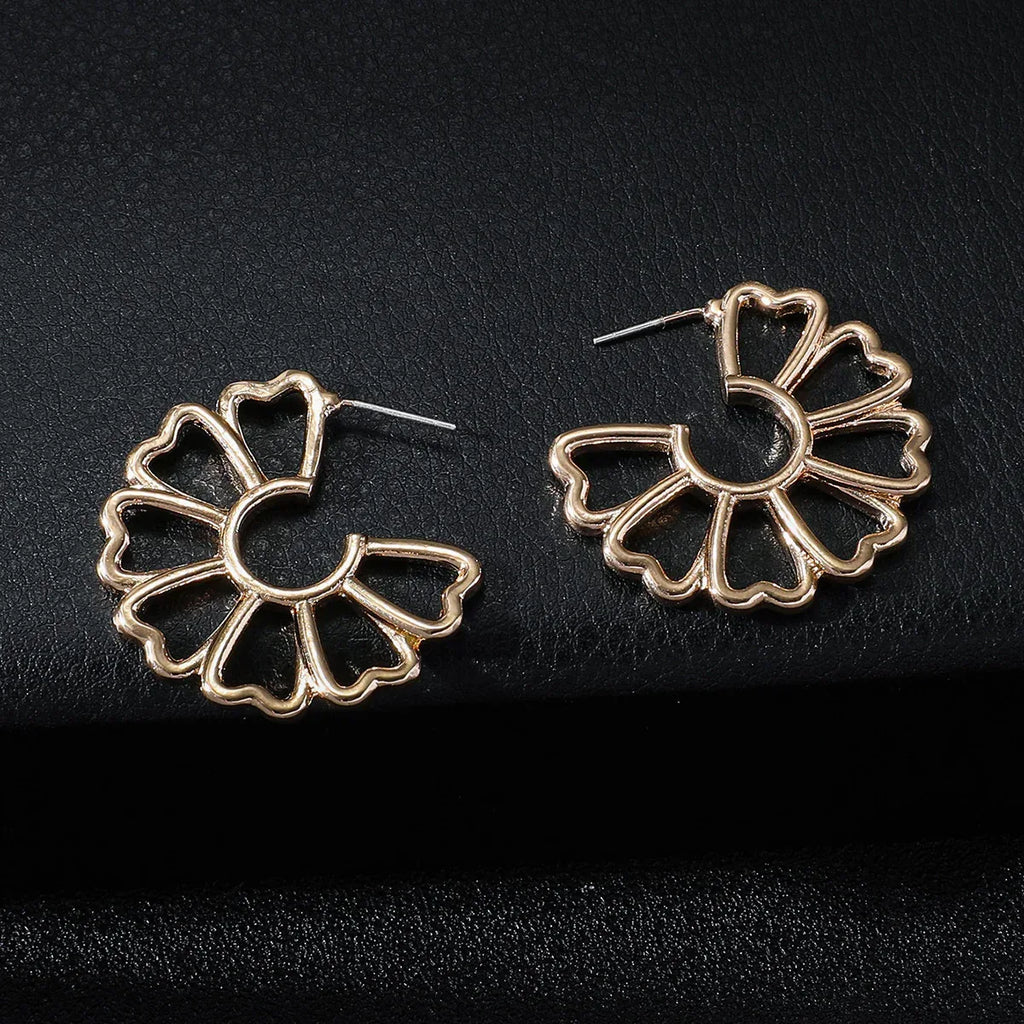 Fashion Hollow Flower Earrings - Viexta