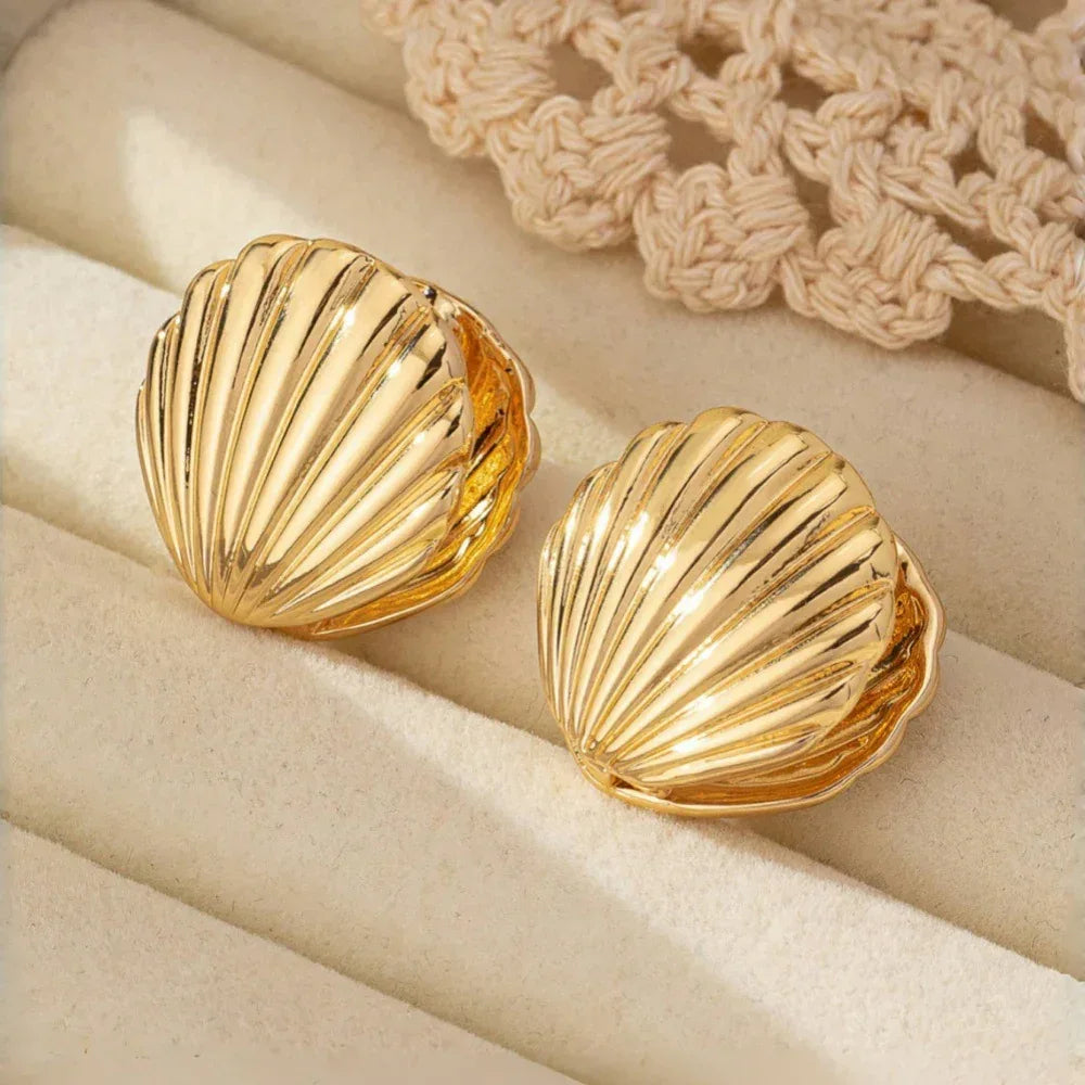 Exaggerated Ocean Shell Texture Earrings - Viexta
