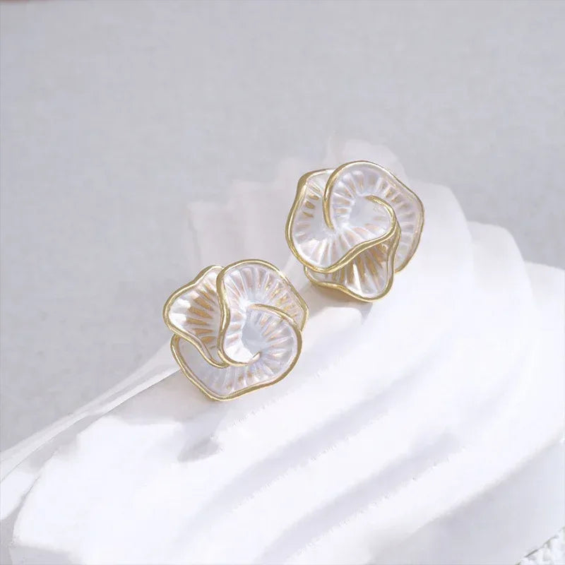 Teapot Stud Earrings - Viexta