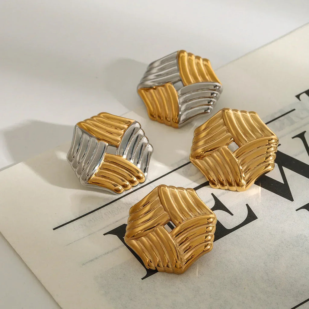 Vanessa Criss Cut Gold Earrings - Viexta