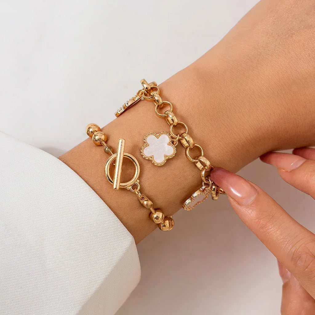 Rhinestone Chain Parthenocissus Grass Bracelet - Viexta