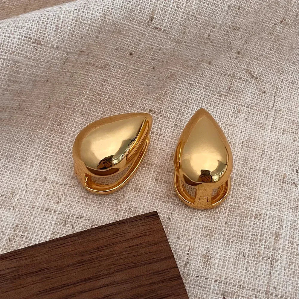 Brushed Metal Stud Earrings - Viexta