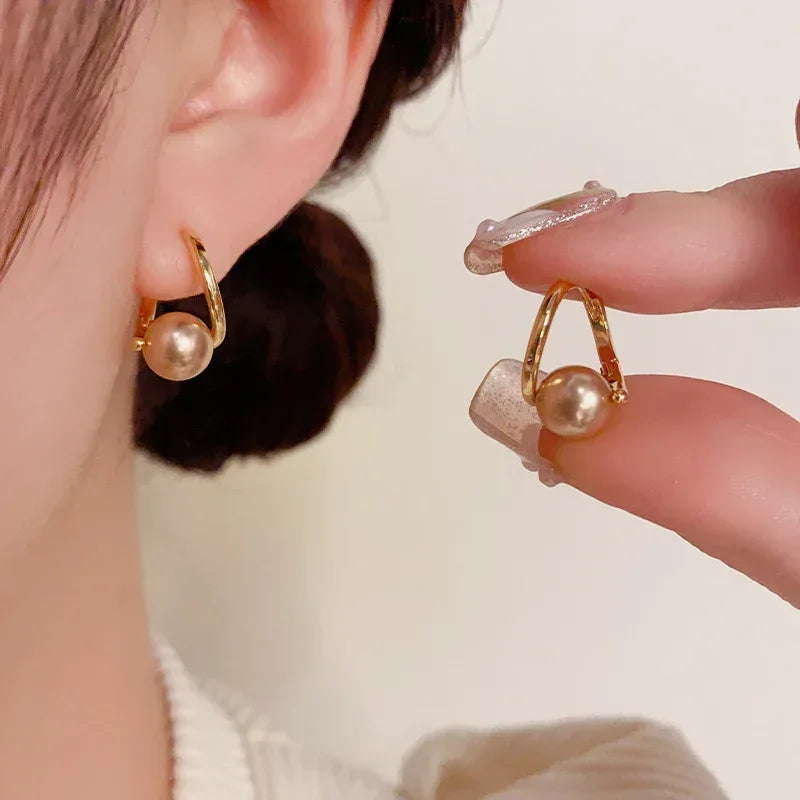 Champagne Pearl Ear Clip - Viexta