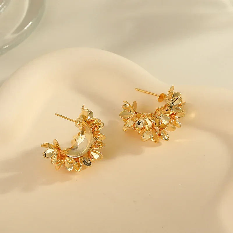 Golden C- Shaped Earrings - Viexta