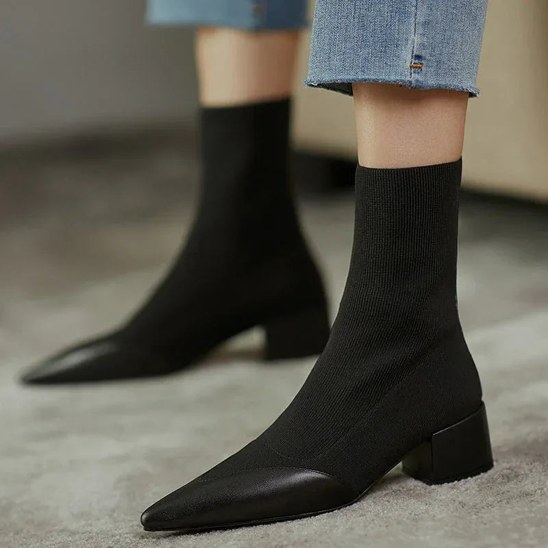 Yarn Pointed Chunky Heel Boots - Viexta