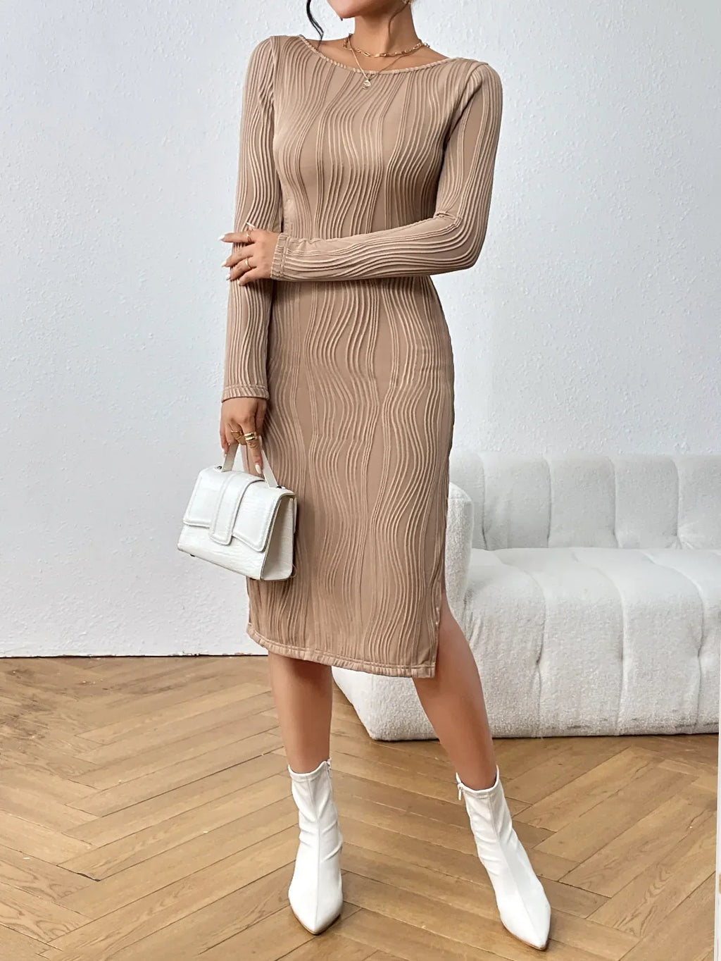Backless Slim Fit Sheath Dress - Viexta