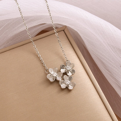 Clover Necklace