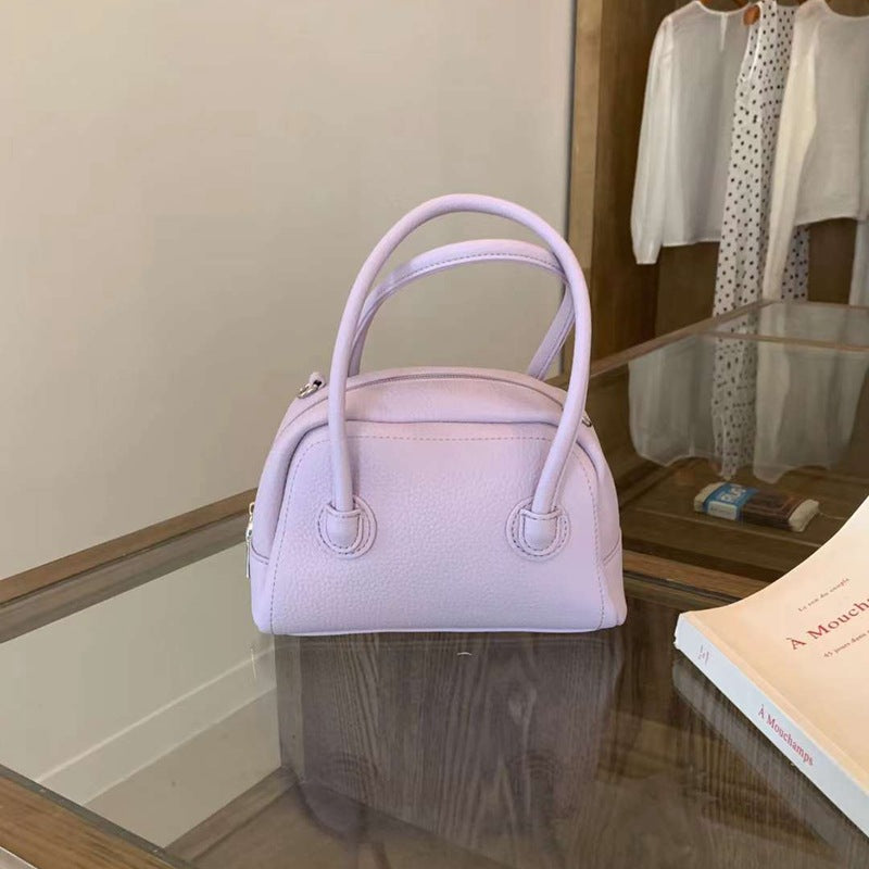 VogueVessel Messenger Bag