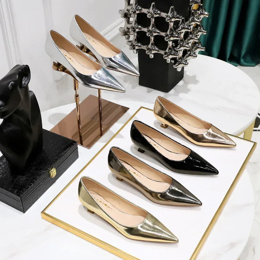 Retro Minimalism Low-cut Heels - Viexta