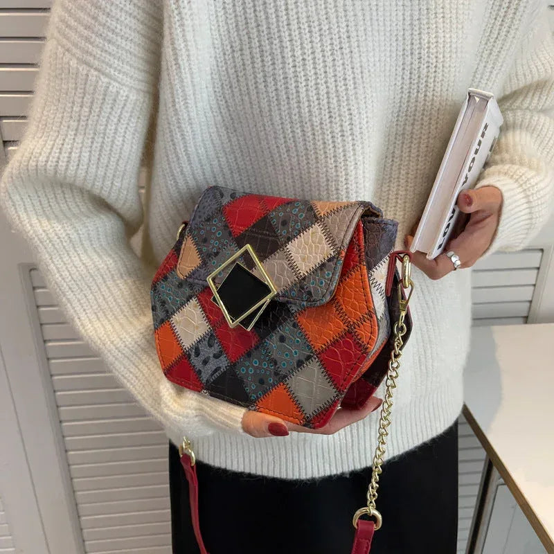 Textured Stitching Chain Small Square Bag - Viexta