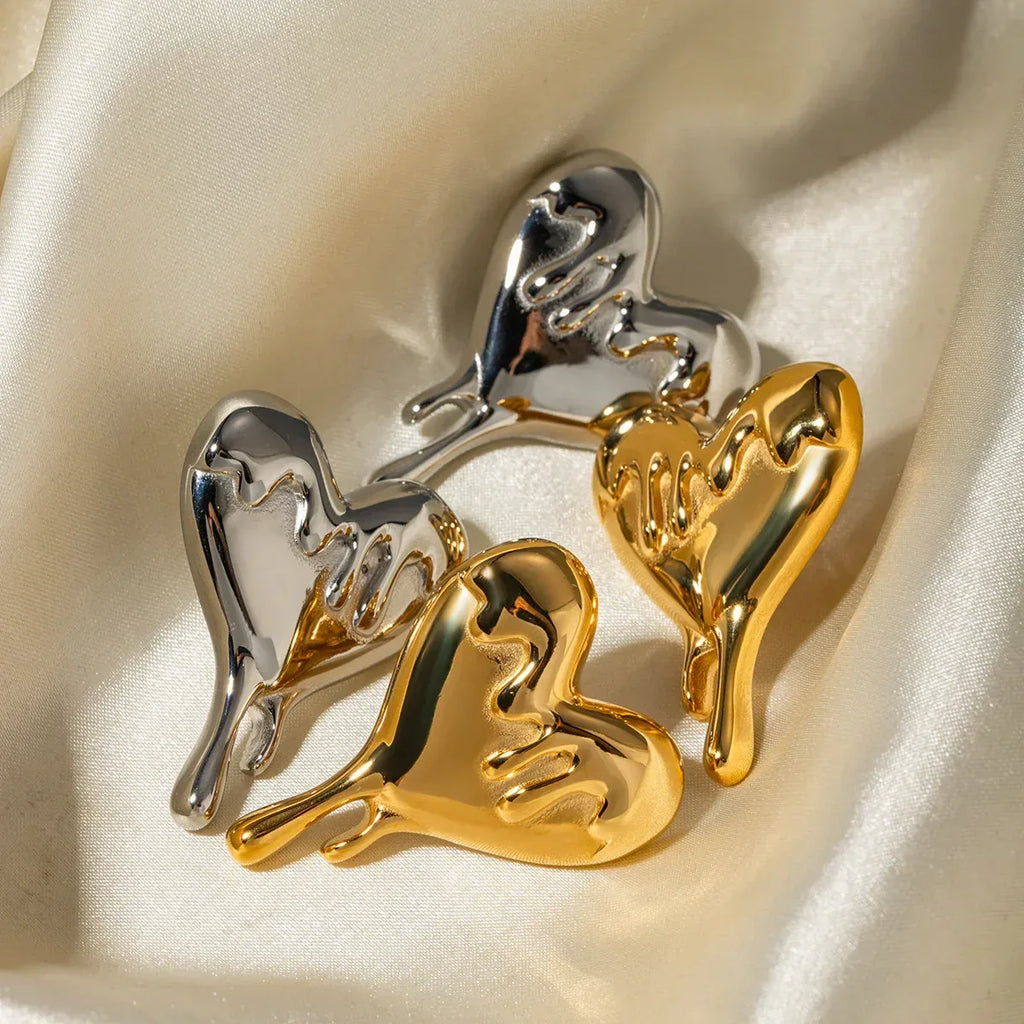 18K Melting Love Heart Earrings - Viexta