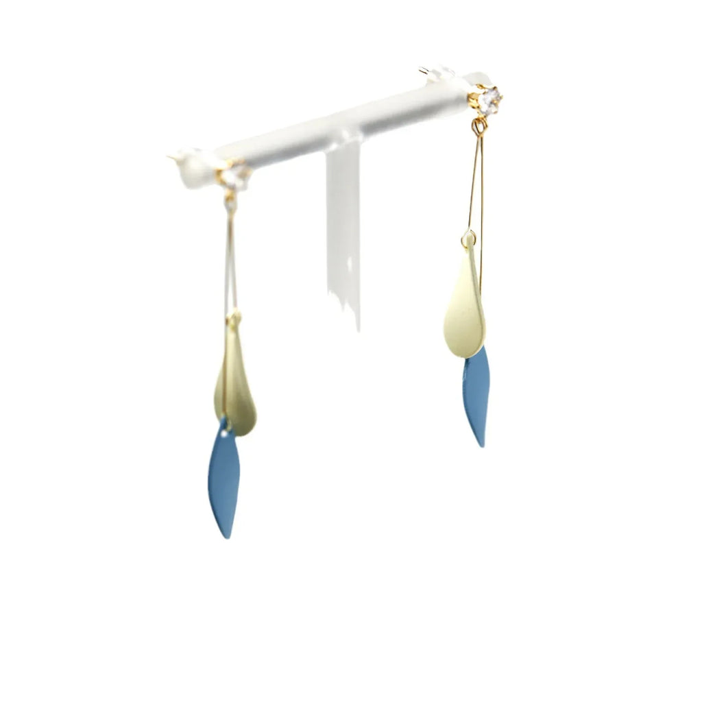 Leaves Long Slimming Earrings - Viexta