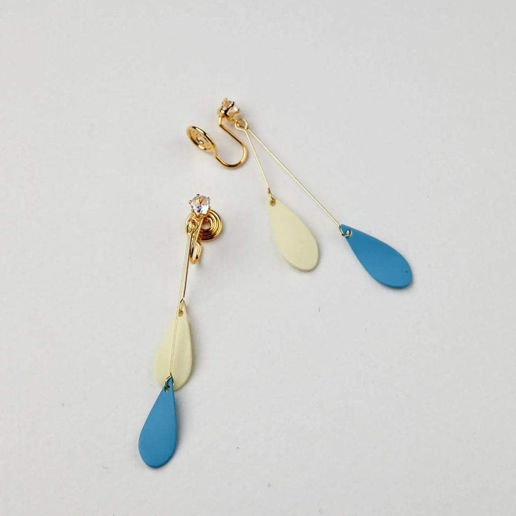 Leaves Long Slimming Earrings - Viexta