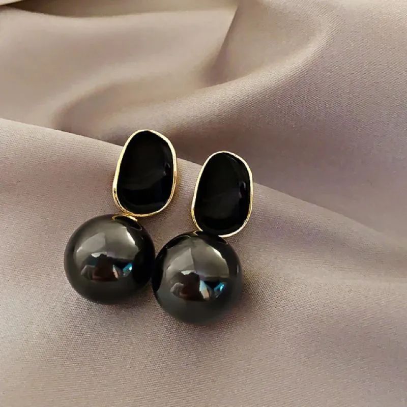 Pearl Drop Earrings