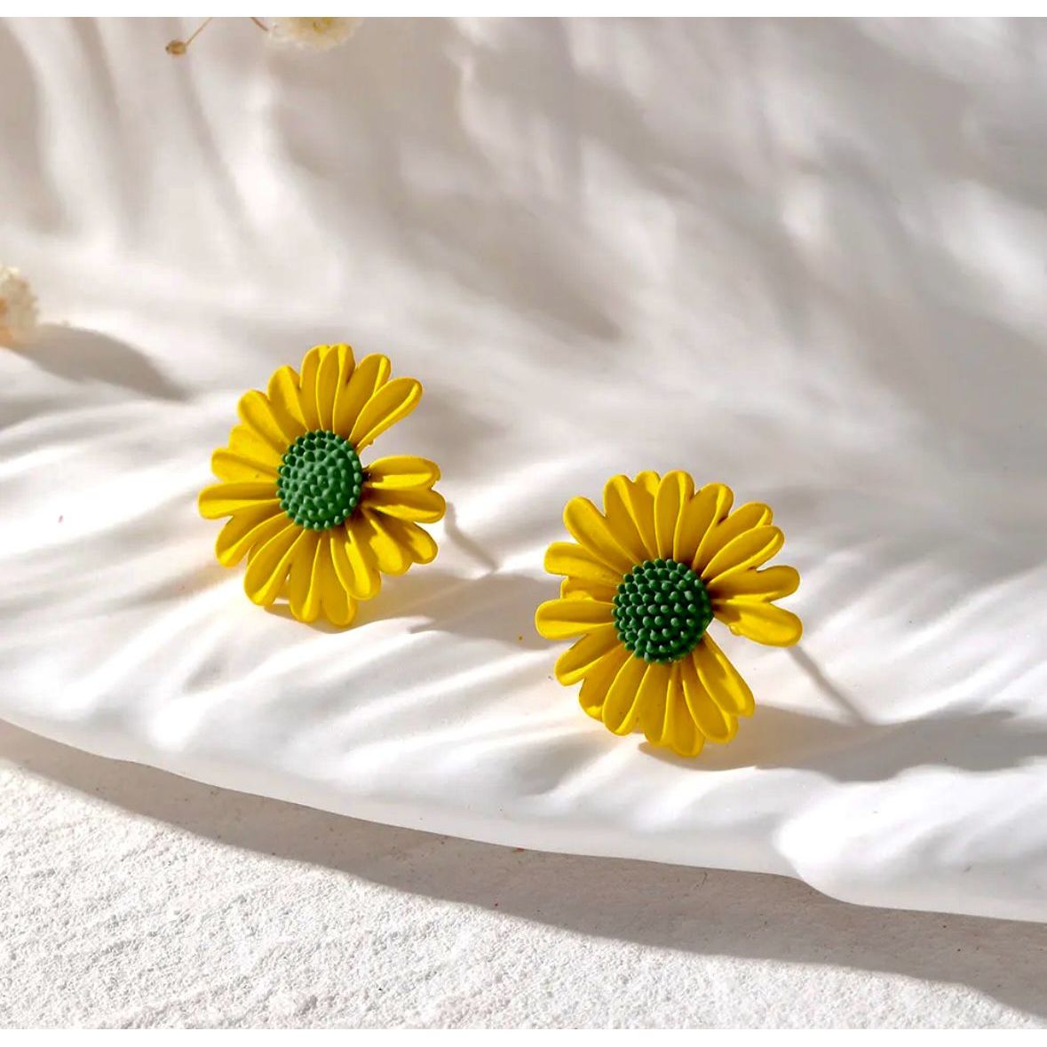 Flower Studs