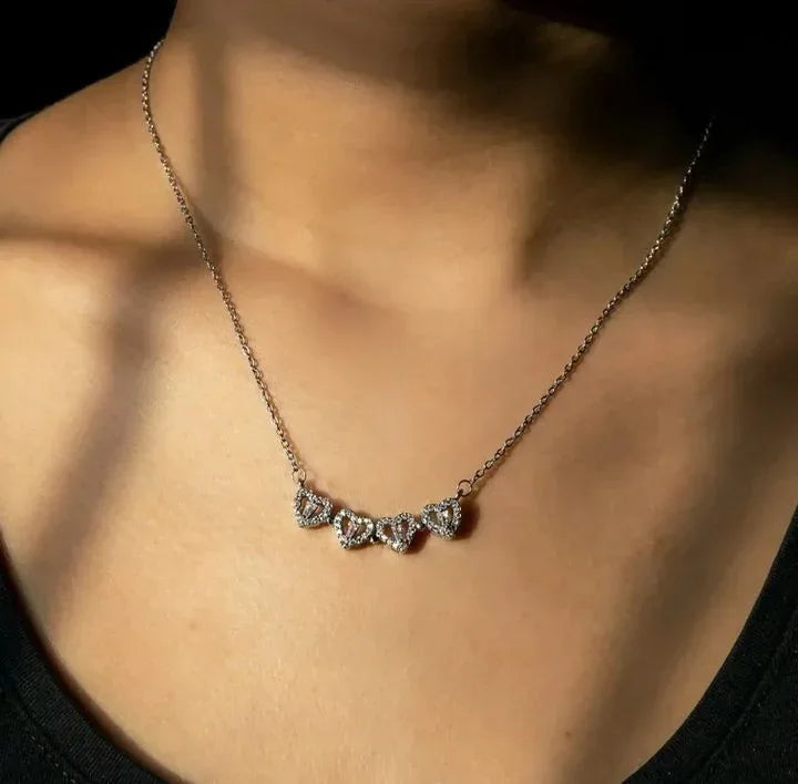Clover Magnetic 4 Heart Neckpiece - Viexta