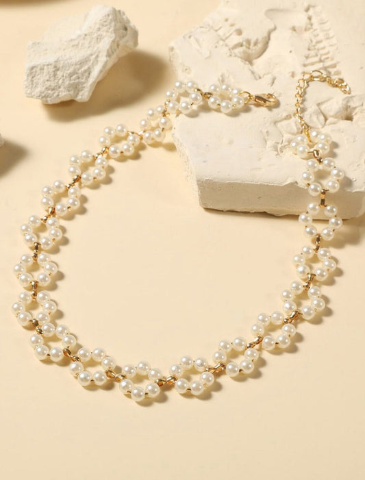 Pearl Beaded Necklace