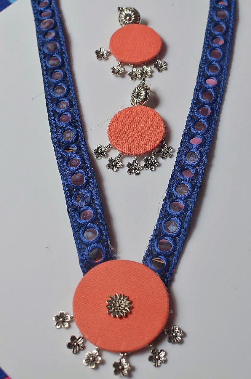 Mirror Necklace Set