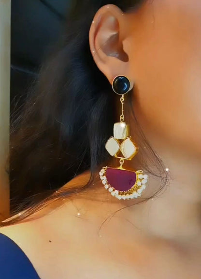 Classy Pendulam MOP(Druzy) Earring