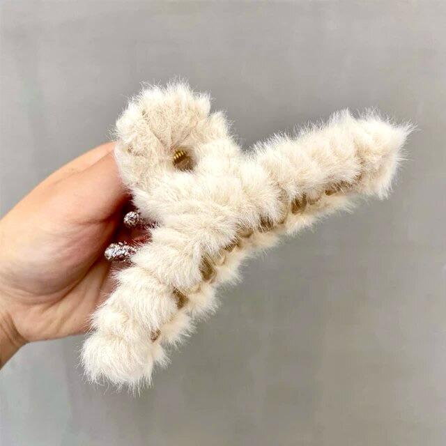 Fur Claw Clutches - Viexta