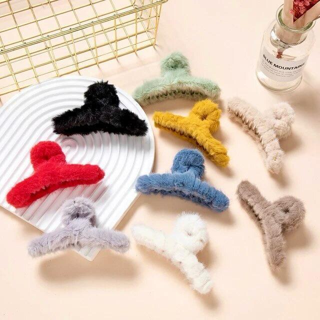 Fur Claw Clutches - Viexta