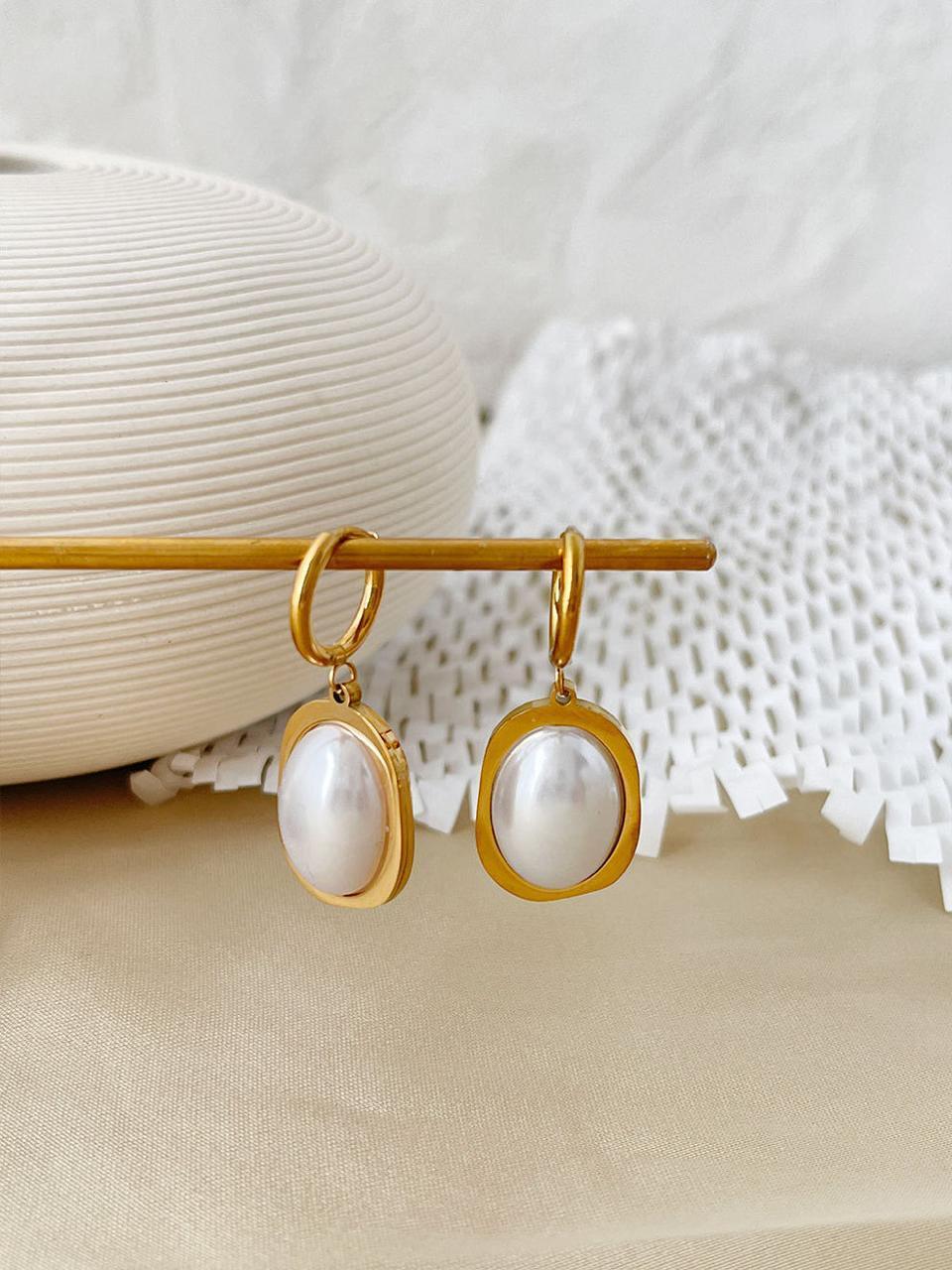 Irregular Shell Hoops - Viexta