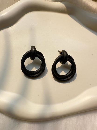 Matte Hoops