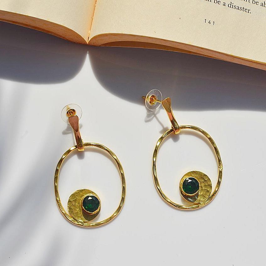 Monalisa Brass Earrings - Viexta