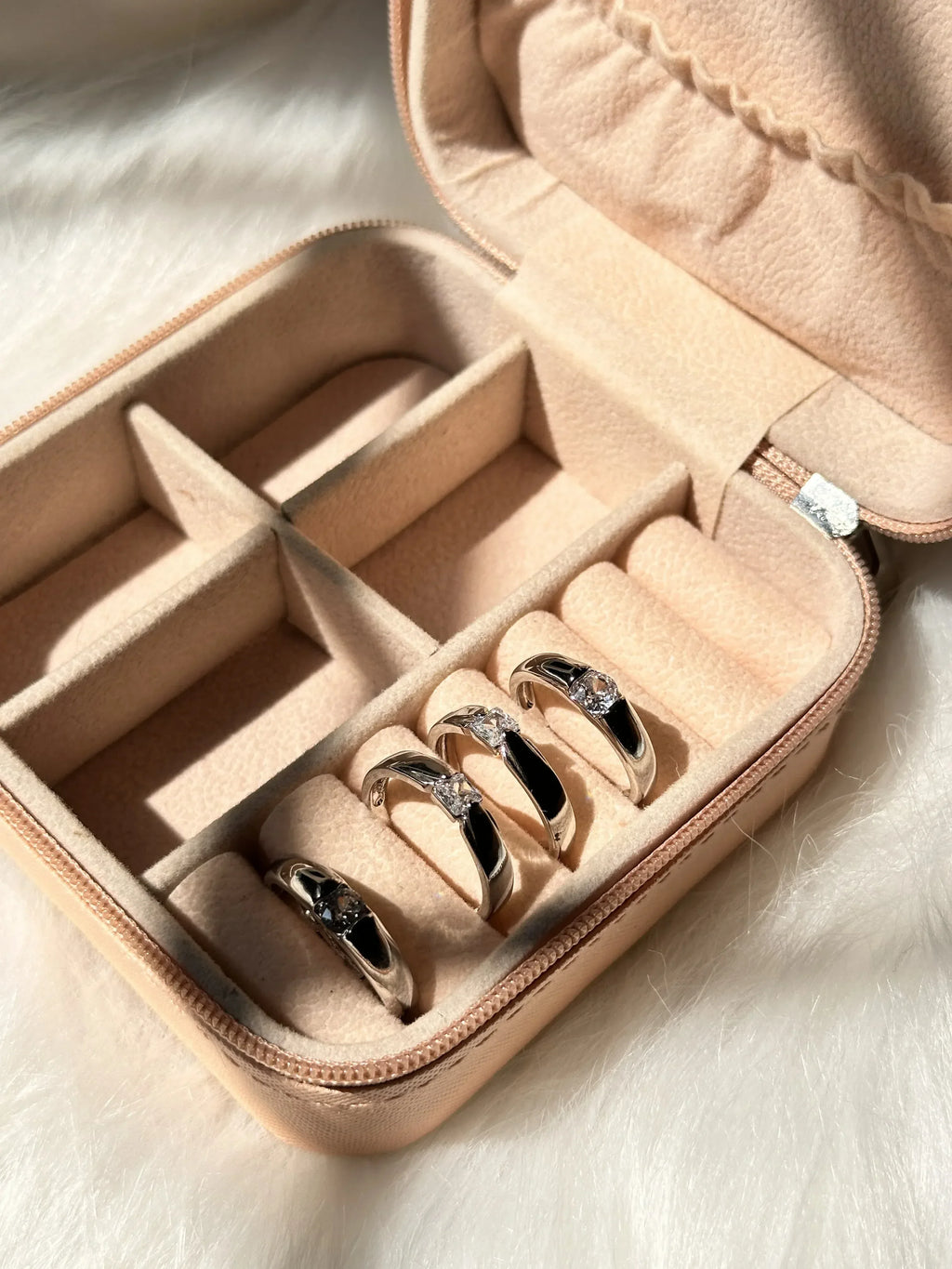 Diva Ring - Viexta