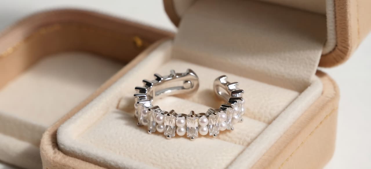 Pearl Adjustable Ring