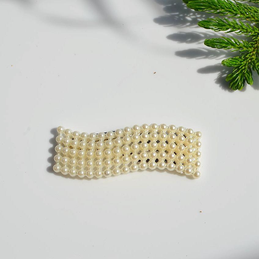 Faux Pearl HairClip