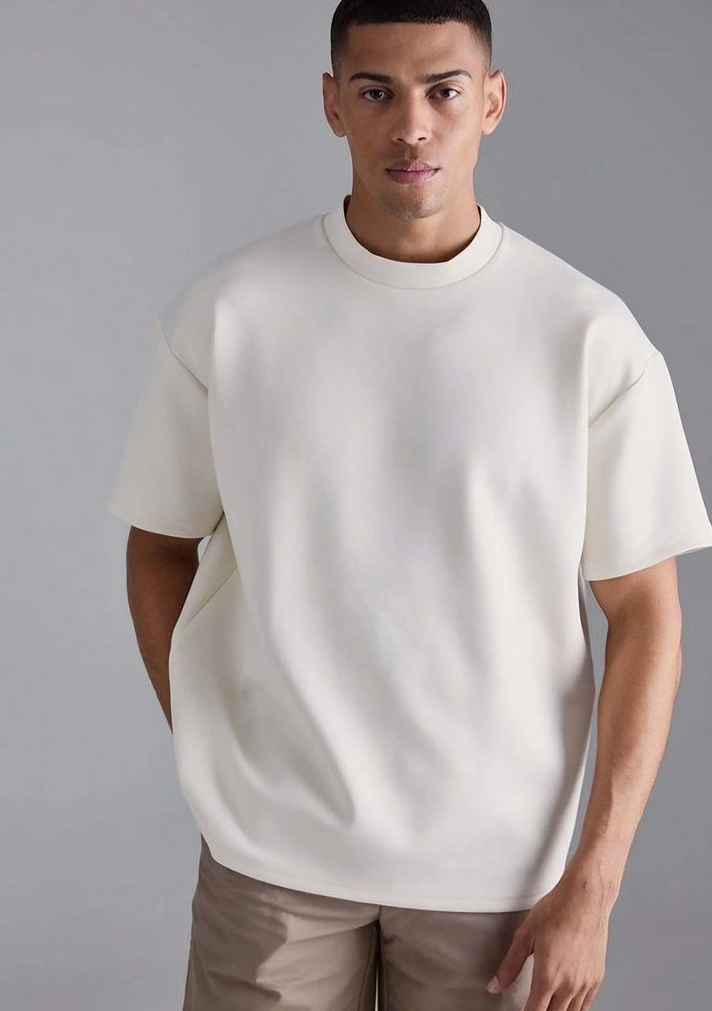Solid Color Tee - Viexta