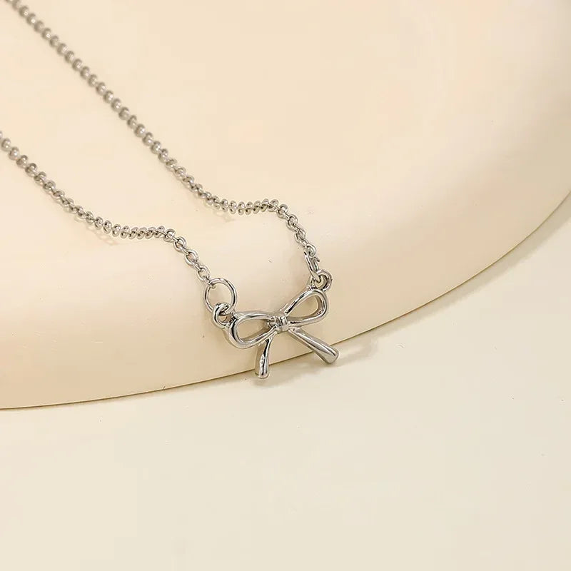 Luxury Bow Necklace - Viexta