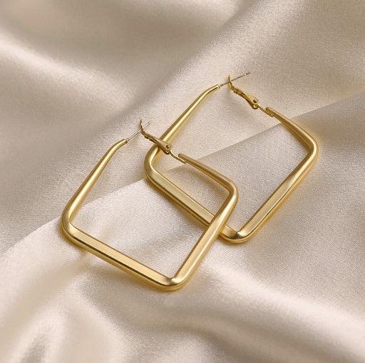 925 Silver Needle Exaggerated Metal Earrings - Viexta