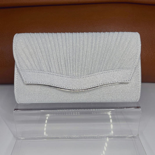 Dinner Flip Solid Color Clutch